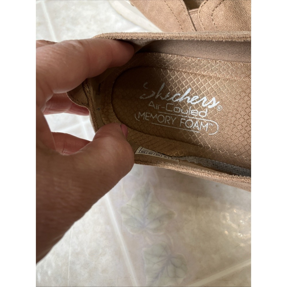 Skechers Women's Relaxed Fit Air-Cooled Memory Foam Brown Suede Slip-On Shoes 9 - Picture 3 of 6
